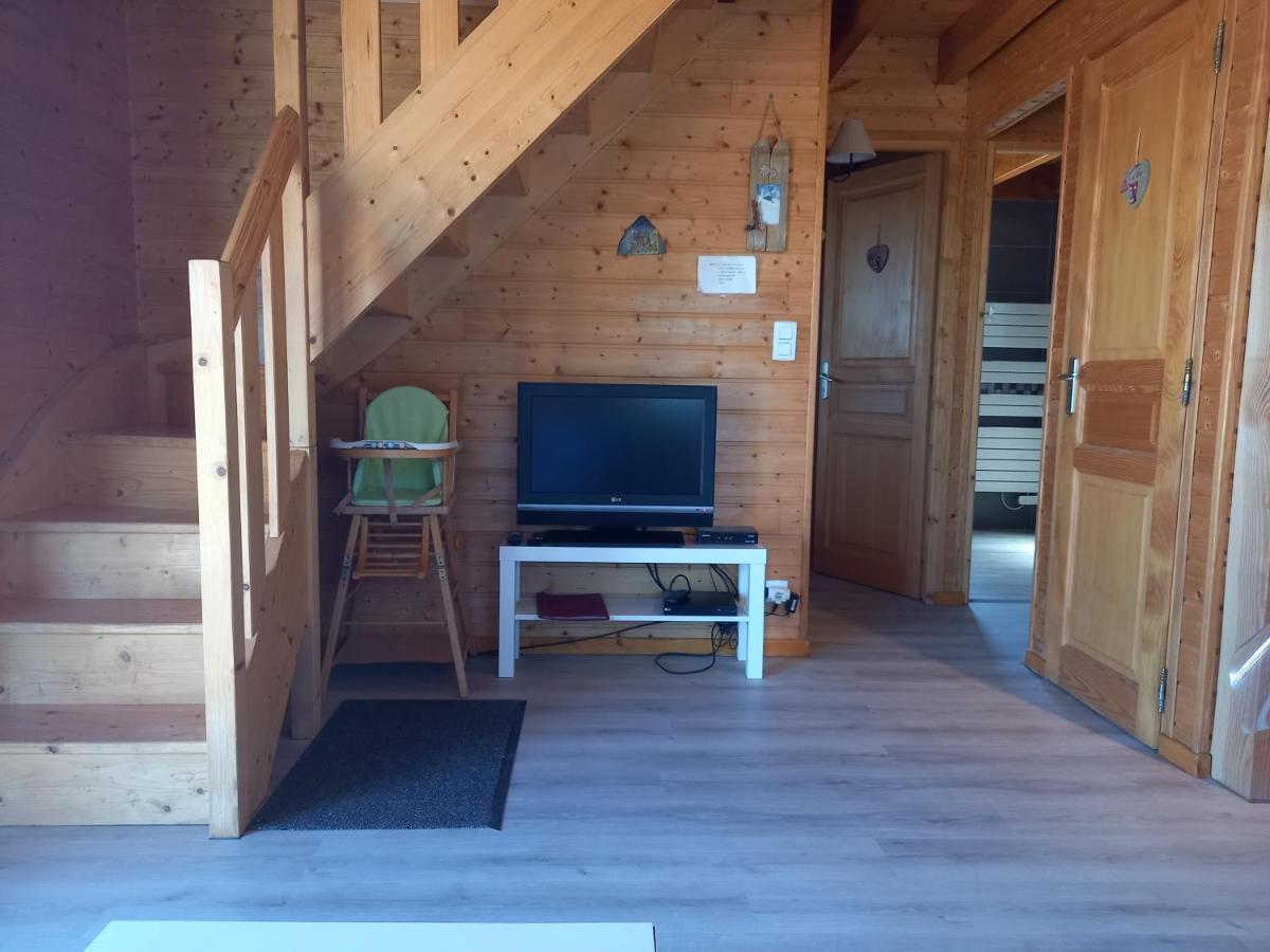 Chalet Sancy Saint-Genes-Champespe Exterior photo